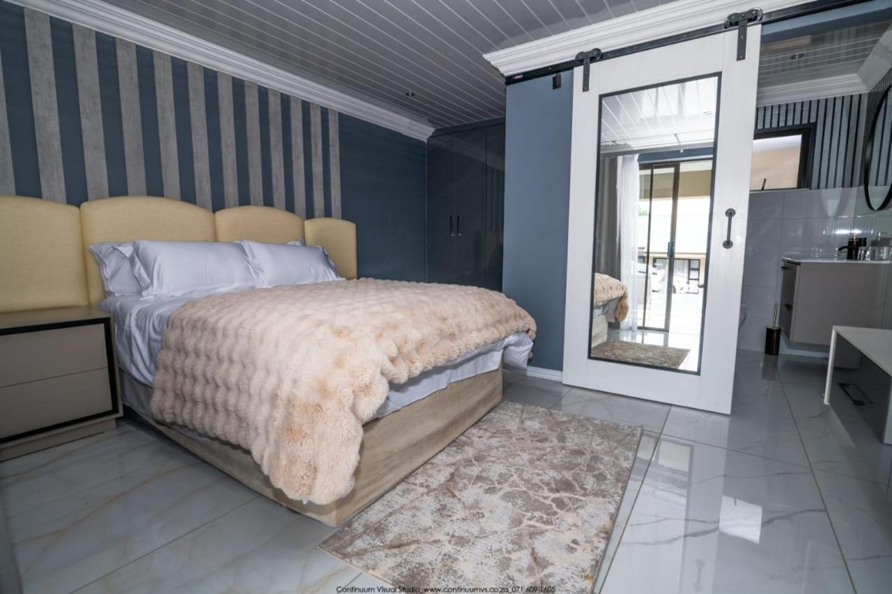 The Fine Line Lodge Pretoria-Noord Extérieur photo