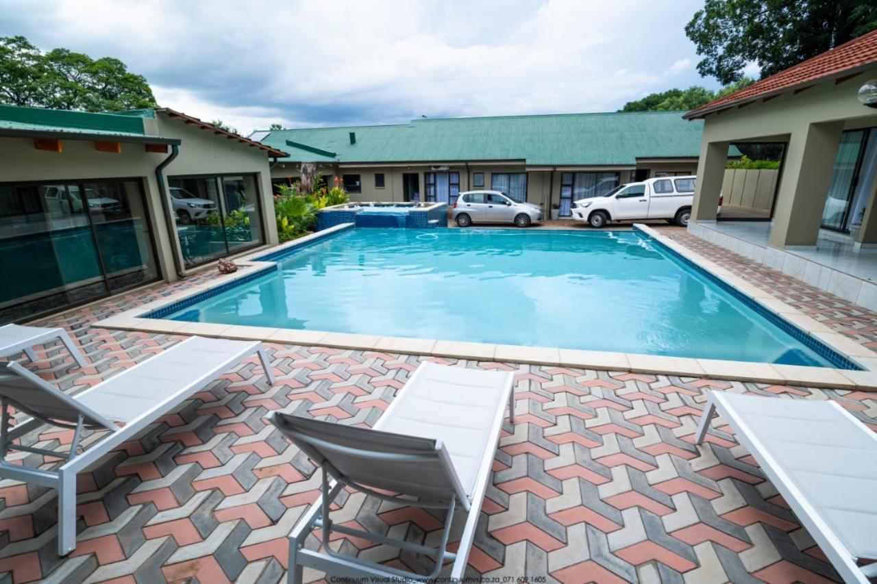 The Fine Line Lodge Pretoria-Noord Extérieur photo